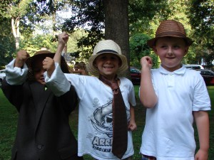 MomsCameraIncludesEngagementParty 206